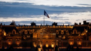 Entwarnung nach Drohungen gegen Louvre und Schloss von Versailles