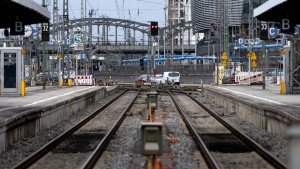 Deutsche Bahn kündigt Notfahrplan an