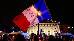 Französische Gewerkschaft droht mit einmonatigem Streik