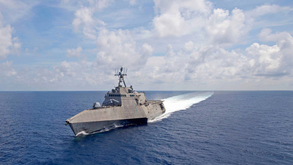 Amerikanisches Kampfschiff unterwegs im Südchinesischen Meer