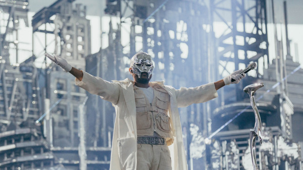Der Mann mit der eisernen Maske: The Weeknd im ersten Teil seiner Frankfurter Show.