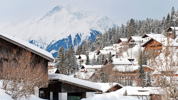 In Tirol können sich die wenigsten den Traum vom eigenen Chalet erfüllen.