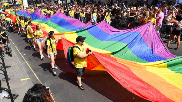 Die Teilnehmer der Londoner Pride Parade setzen sich für Diversität ein – und haben dabei vermutlich eine demographische Lesart im Sinn.