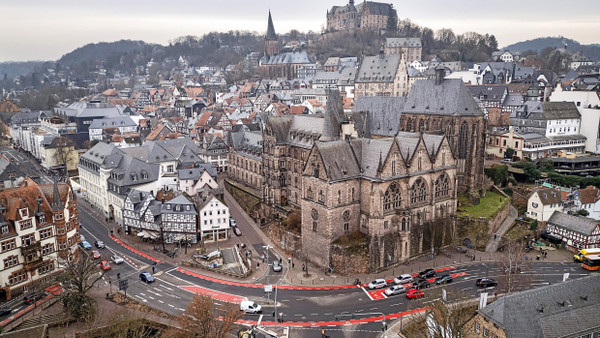 50 Millionen für Straßen: Das Geld aus dem Fonds soll auch in den Marburger Verkehr fließen.