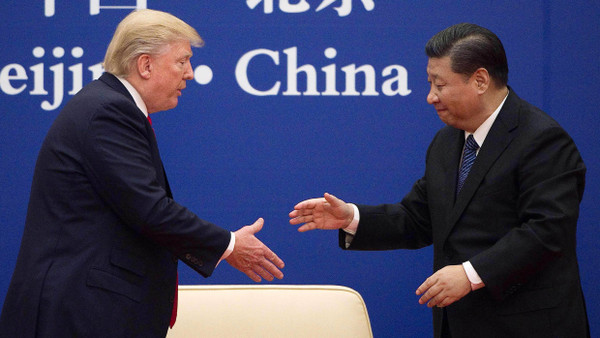 Nähern sich Trump und Xi wieder an? Zumindest wird wieder verhandelt. Das nächste Treffen soll während des G20-Gipfels stattfinden. Ob es so wird wie hier im November 2017?