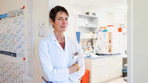 Erfolgreich mit Immuntherapie: Elke Jäger, Chefärztin der Onkologie und Hämatologie am Nordwestkrankenhaus Frankfurt.