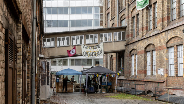 Eine Gruppe von Aktivisten hatte die leerstehende Dondorf-Druckerei zwei Mal besetzt.