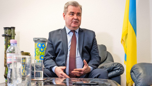 Vadym Kostiuk ist als Generalkonsul der Ukraine für die Bundesländer Hessen, Rheinland-Pfalz und das Saarland zuständig.
