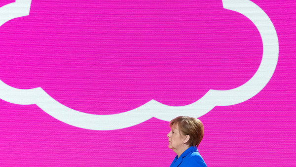 Den Kopf in den Wolken: Angela Merkel