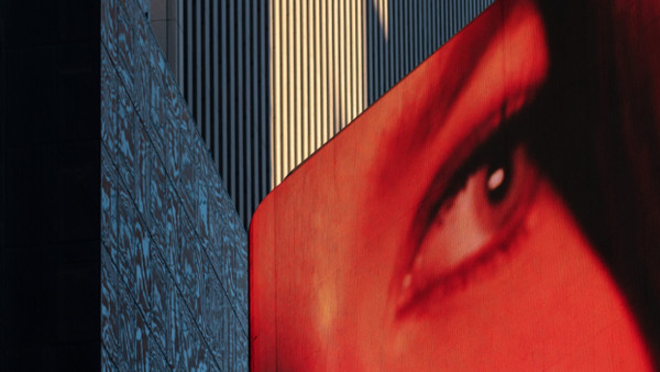Rotes Auge, Times Square, New York, 2021.
