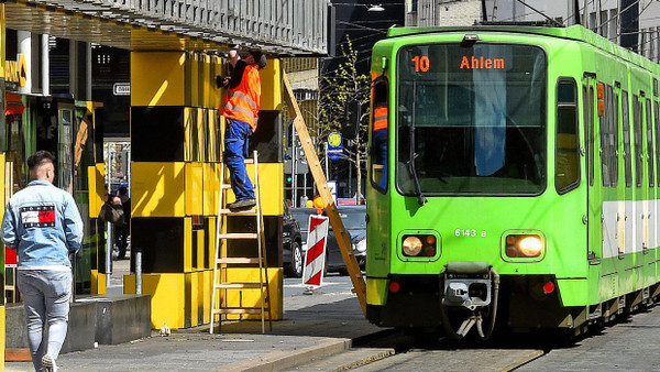 Viel Geld für die Straßenbahn: In Hannover sind die Semestertickets besonders teuer.