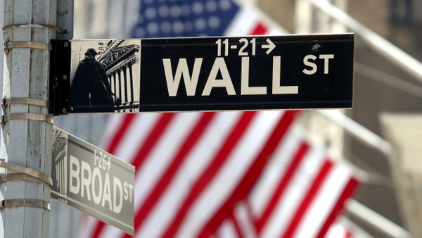 In New Yorks Finanzdistrikt Wall Street weht oft ein heftiger Wind.