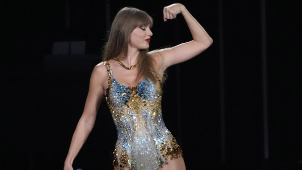 Taylor Swift während eines Auftritts ihrer „The Eras Tour“ im August in Los Angeles