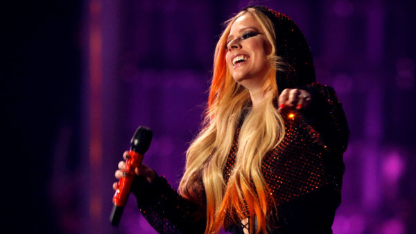 Avril Lavigne, hier bei einem Auftritt im September 2022 in Las Vegas, tourt derzeit durch Deutschland.