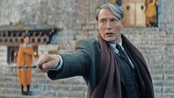 Mit viel Bewegungsfreiheit: Schauspieler Mads Mikkelsen als Grindelwald in „Phantastische Tierwesen“