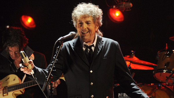 Der amerikanische Singer-Songwriter Bob Dylan bei einem Auftritt 2012