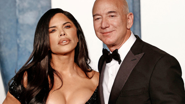 Die Partnerin als Galionsfigur: Jeff Bezos und Lauren Sánchez