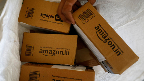 Und einmal mehr fragt man sich: Was steckt drin im Amazon-Paket?