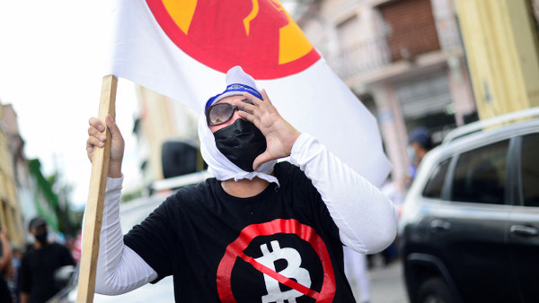 Kein Bitcoin: Die Kryptoanlage ist auch ein Symbol des Protests gegen diktatorische Bestrebungen in El Salvadoer.