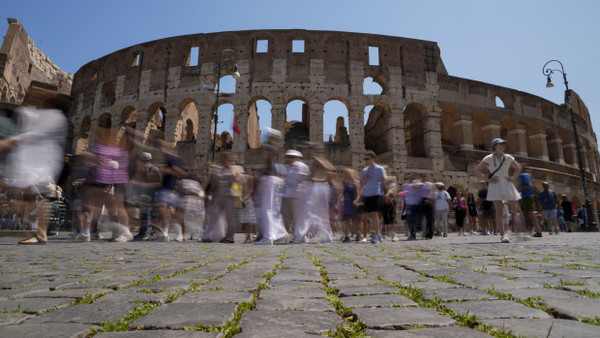 Das Kolosseum in Rom ist ein Touristen-Magnet.