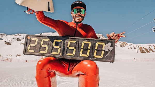 „Der Lauf meines Lebens“: Simon Billy stellt mit Tempo 255,50 einen Weltrekord auf Ski auf.