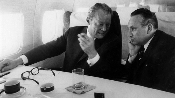 Egon Bahr und seine zentrale politische Bezugsperson Willy Brandt