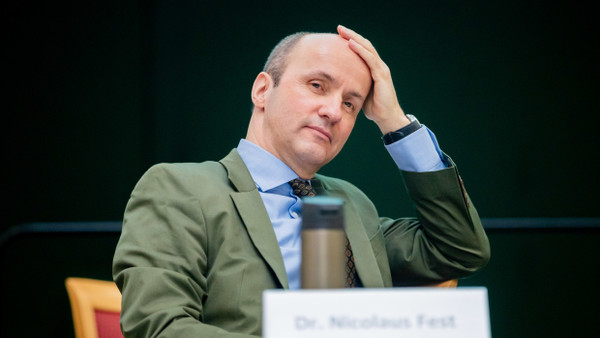 Nicolaus Fest beim Landesparteitag der Berliner AfD im März 2021