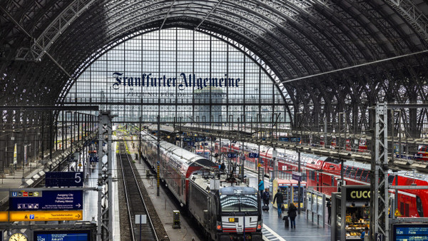 Am Frankfurter Hauptbahnhof soll der Fernverkehr nach Plänen der Deutschen Bahn in einen Tunnel verlegt werden.