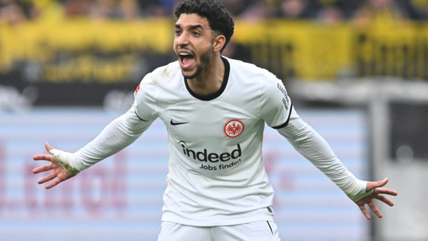 Omar Marmoush hilft Eintracht Frankfurt weiter.