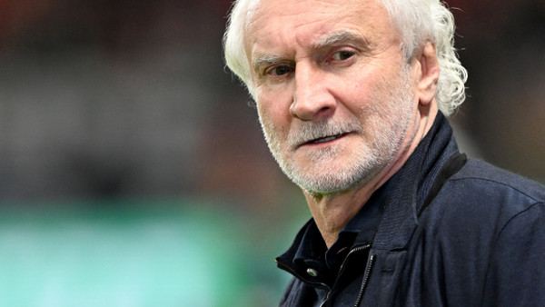 Rudi Völler bleibt auch über die Europameisterschaft hinaus Sportdirektor beim DFB.