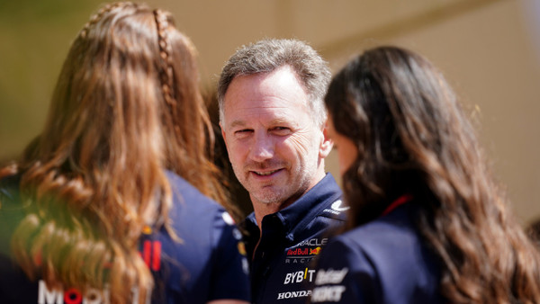 In Bahrain startet die neue Formel-1-Saison: Red-Bull-Teamchef Christian Horner ist dabei.
