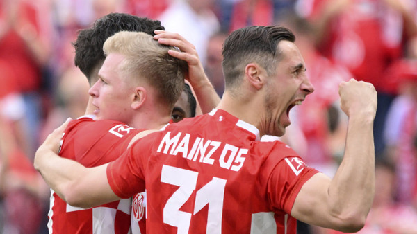 Erleichterung pur: Mainz 05 gewinnt drei wichtige Punkte im Kampf gegen den Abstieg.