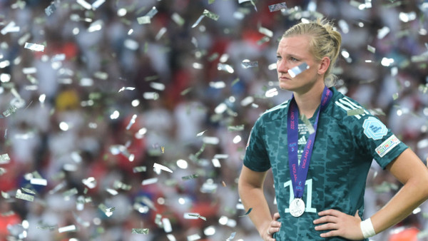 Diesmal Tränen des Glücks in Wembley? Alexandra Popp nach dem verlorenen EM-Finale 2022