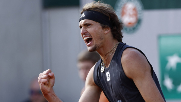 Alexander Zverev nimmt in Paris die nächste Hürde.