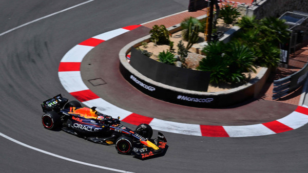 Keiner ist auf dem Stadtkurs von Monte-Carlo schneller als Max Verstappen im Qualifying.