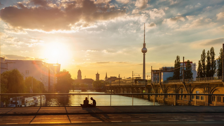Blick auf den Fernsehturm: Auch Berlin ist ein attraktives Ziel.
