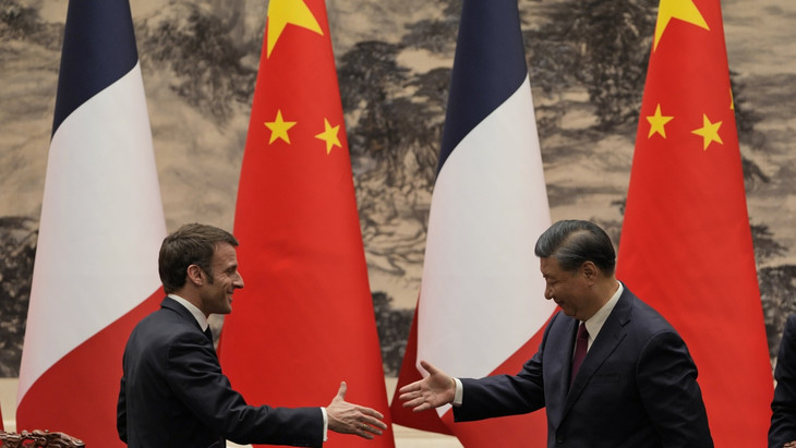 Vor gut einem Jahr in Peking: Xi Jinping empfängt Emmanuel Macron