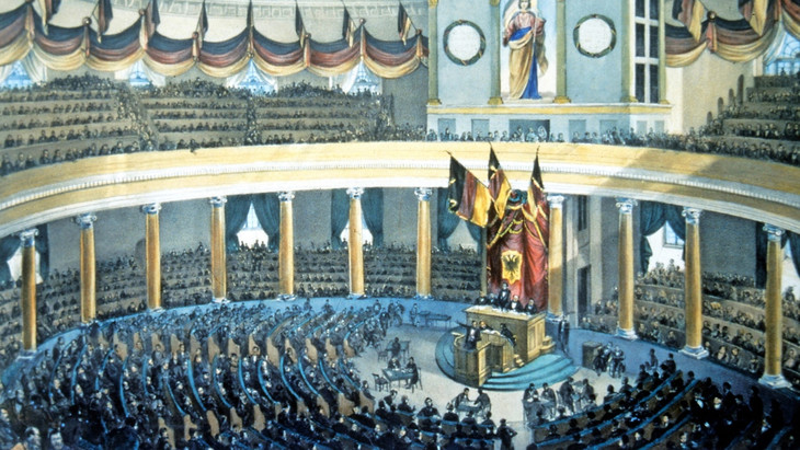 Die Nationalversammlung in Frankfurt: Das Parlament tagte weit in das Jahr 1849 hinein. Im März wurde ein Gesetz beschlossen, dass künftige Wahlen regeln sollte.