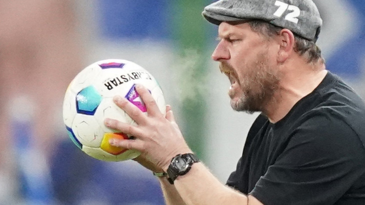 HSV-Trainer zu sein, das merkte Steffen Baumgart bald, ist nicht immer ein Vergnügen.