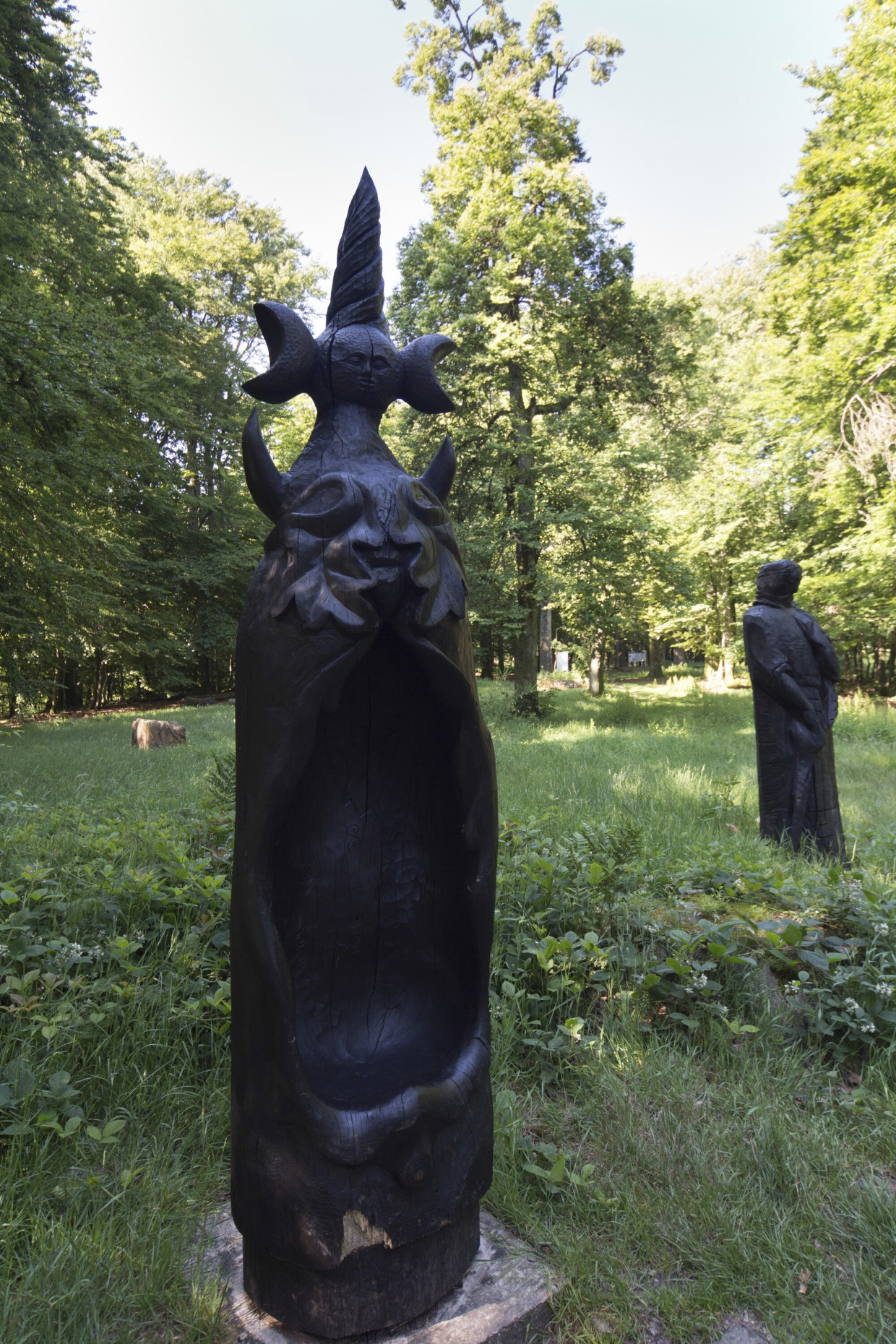 Zauberhaft: Der keltische Ringwald ist ein Teil der Skulpturenstraße.