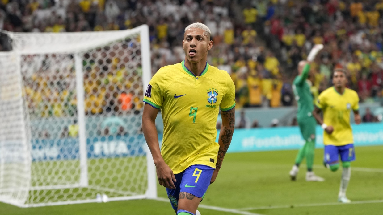 Bei der Fußball-WM in Qatar ist Richarlison Brasiliens erfolgreichster Torschütze. Danach fällt er in ein mentales Loch.