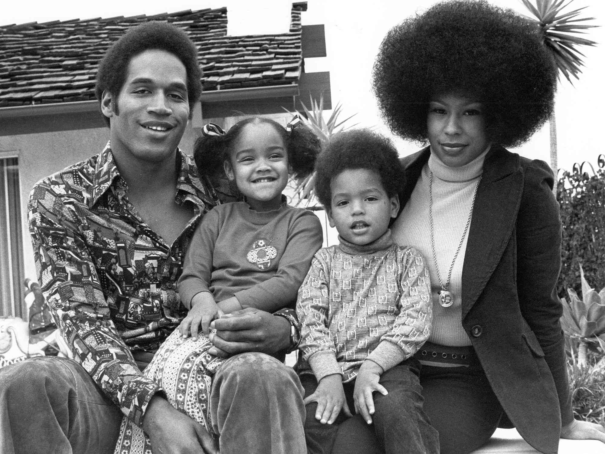 O.J. Simspson with Marguerite Simpson, daughter Arnelle and son Jason on January 8, 1973 in Los Angeles, California.