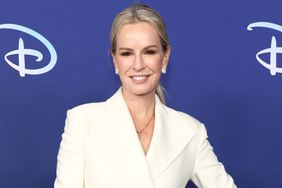 Jennifer Ashton attends the 2022 ABC Disney Upfront at Basketball City