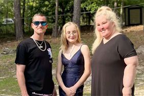  Mama June Helps Granddaughter Kaitlyn â Annaâs Daughter â Prepare For âFirst Grownup Danceâ