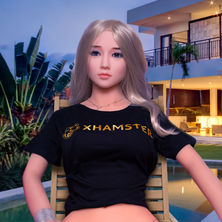 xHamster Designs Doll Who’ll Watch Porn With You