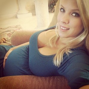 amateurfoto Britney Beth Pregnant