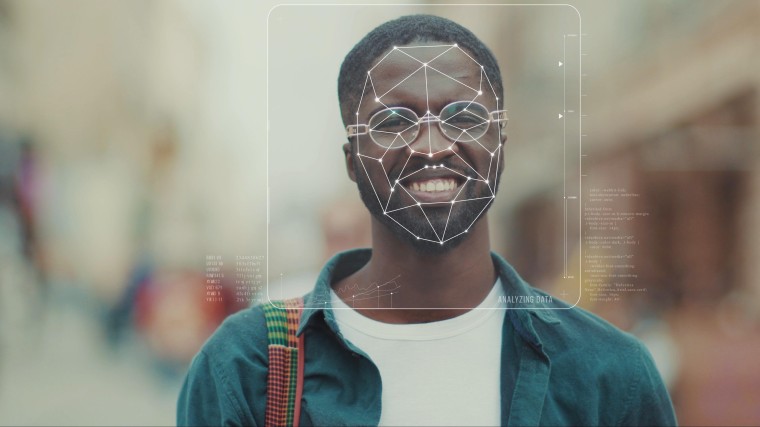 Privacyschikking kost AI-gezichtsherkenner bijna kwart van het bedrijf