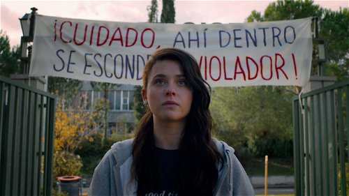 Mysterieuze aanrander teistert school in nieuwe Spaanse miniserie op Netflix